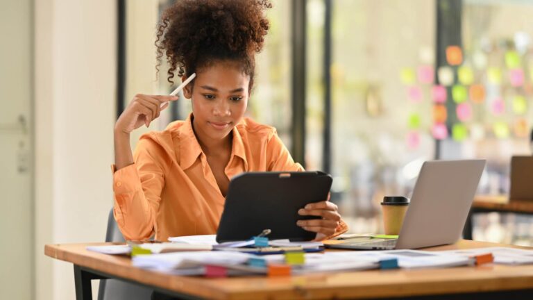 The Ultimate Guide to No Fee Checking Accounts in 2025